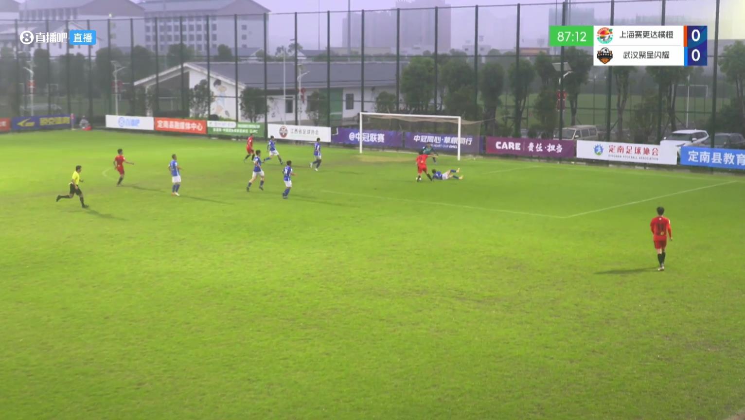 員工瘋狂助攻老板！58歲老板朱駿中冠替補(bǔ)完成絕殺