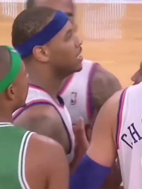 社會瓜！當年安東尼與加內(nèi)特發(fā)生沖突，賽后瓜哥帶人堵綠軍大巴